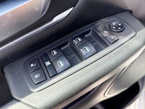 Used 2021 RAM 1500 Big Horn AWD/4WD image 13