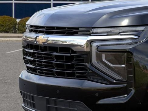 New 2026 Chevrolet Suburban LS AWD/4WD image 13