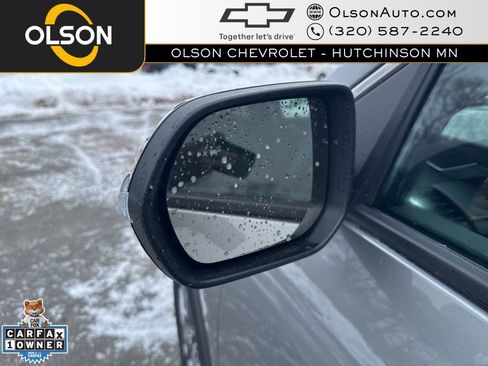 Used 2025 GMC Acadia Elevation image 11