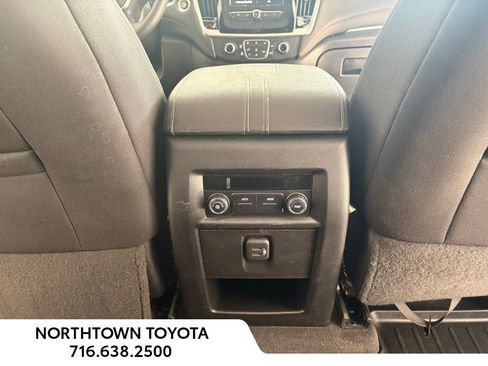 Used 2020 Chevrolet Traverse LS image 18