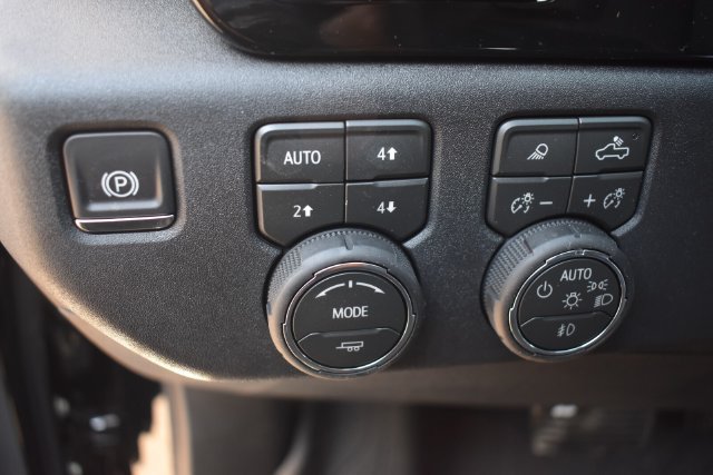 New 2026 Chevrolet Silverado 1500 High Country w/ High Country Premium Package AWD/4WD image 28
