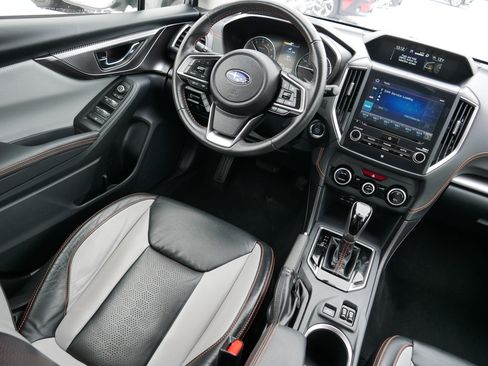 Used 2023 Subaru Crosstrek 2.5i Limited w/ Moonroof Package image 9