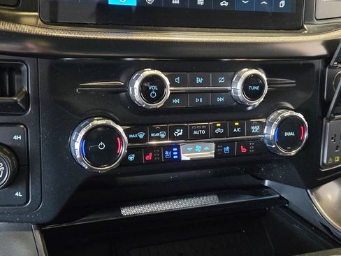 Used 2024 Ford F150 Lariat w/ Equipment Group 502A High AWD/4WD image 26