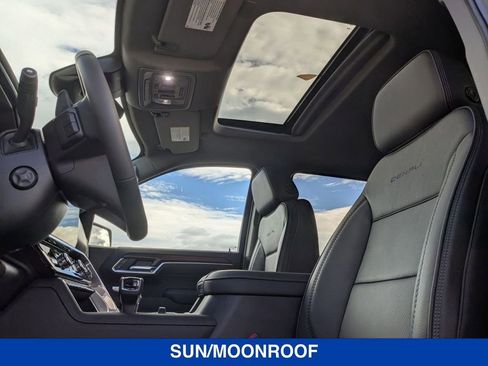 New 2026 GMC Sierra 1500 Denali w/ Denali Reserve Package image 30