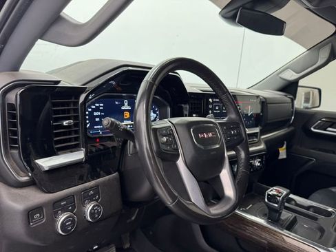 Used 2022 GMC Sierra 1500 Elevation image 33