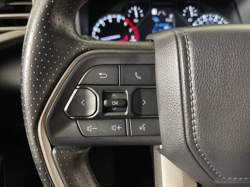 Certified 2025 Toyota Tundra SR5 AWD/4WD image 26