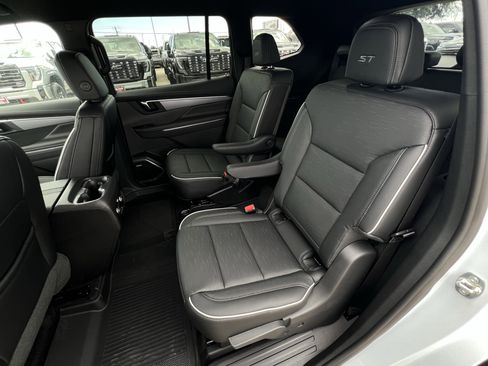 New 2026 Buick Enclave Sport Touring w/ Power Package image 25