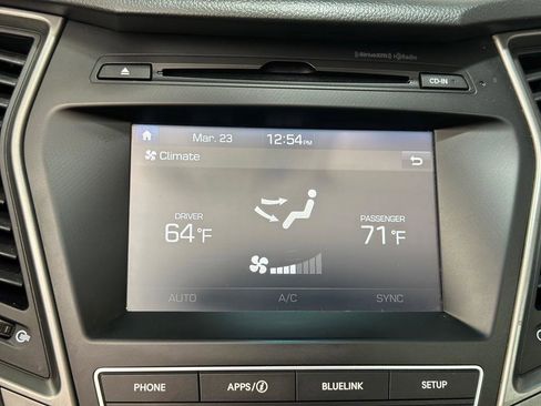 Used 2017 Hyundai Santa Fe Sport image 20