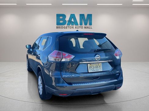 Used 2014 Nissan Rogue S image 5
