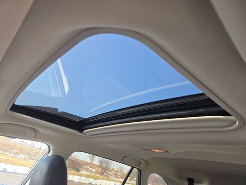 Used 2016 Subaru Outback 3.6R Limited image 25