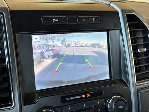 Used 2019 Ford F150 XLT w/ Equipment Group 302A Luxury AWD/4WD image 19
