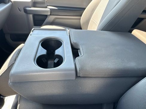 Used 2018 Ford F150 XLT w/ Equipment Group 302A Luxury AWD/4WD image 19