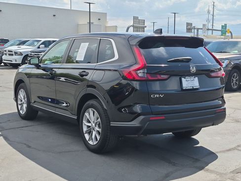 Used 2024 Honda CR-V EX image 8