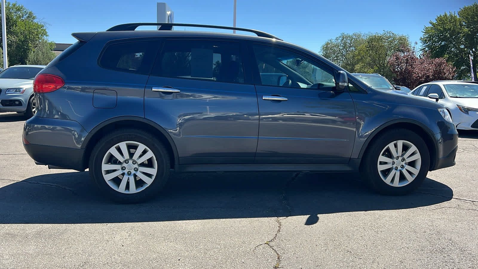 Used 2014 Subaru Tribeca Limited AWD/4WD image 4