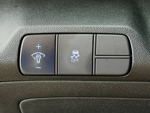 Used 2025 Hyundai Elantra Sport FWD image 20
