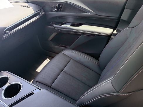 Certified 2024 Cadillac Lyriq Sport AWD/4WD image 17
