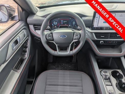 New 2026 Ford Explorer ST-Line image 18