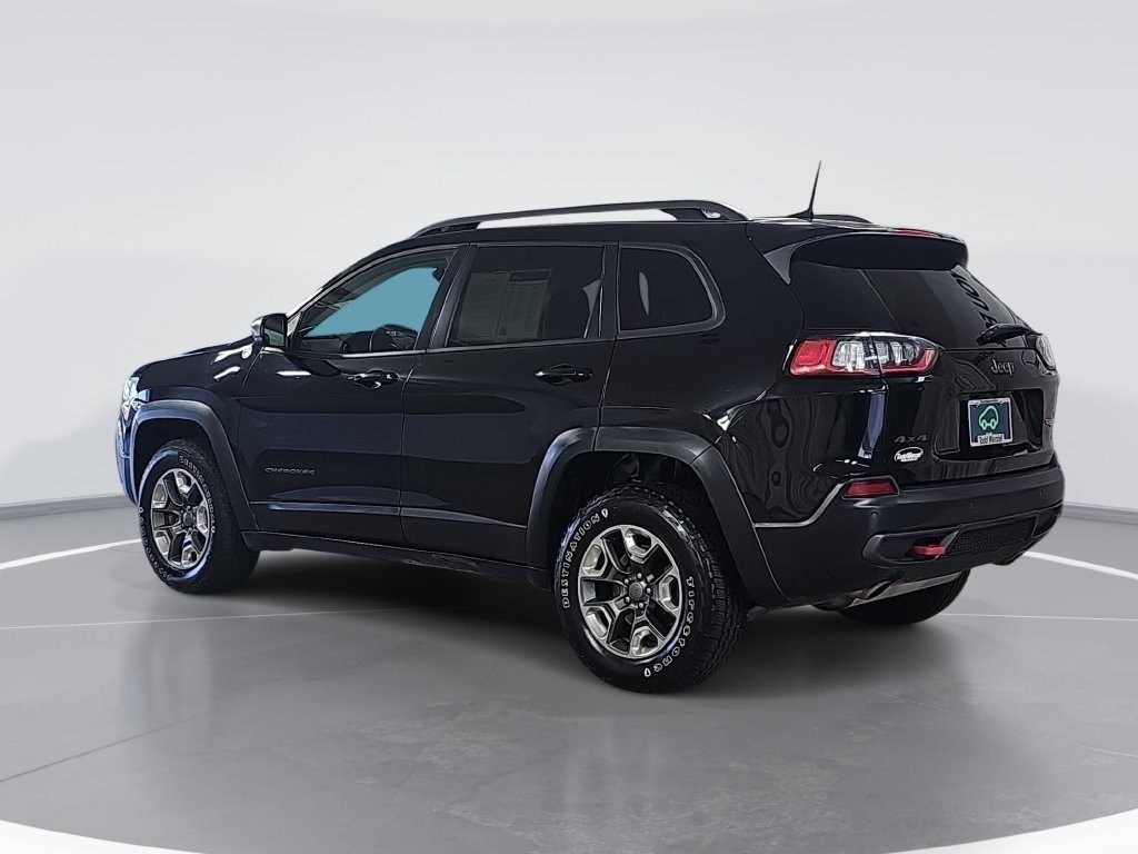 Used 2019 Jeep Cherokee Trailhawk AWD/4WD image 6