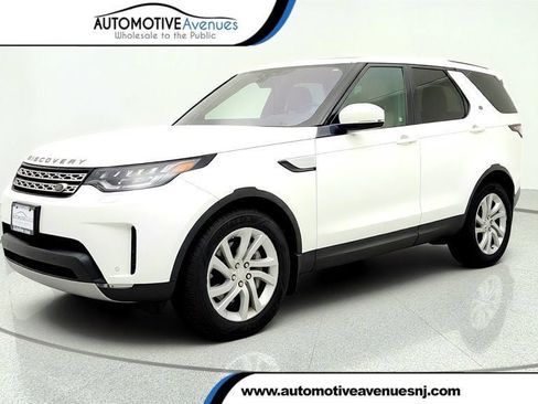 Used 2018 Land Rover Discovery HSE AWD/4WD image 1