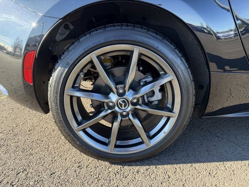 Used 2020 MAZDA MX-5 Miata RF Grand Touring image 11