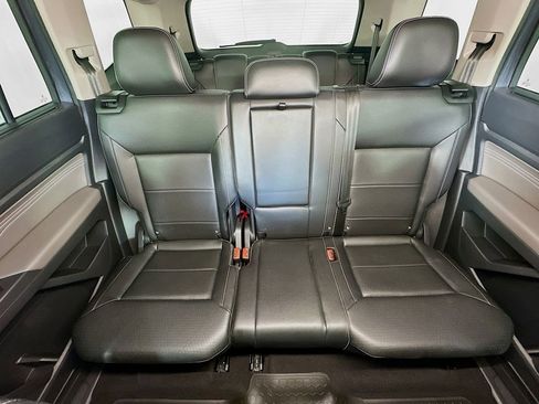 Used 2021 Volkswagen Atlas SE image 13