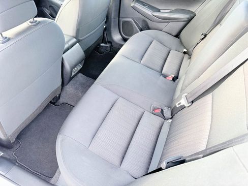 Used 2024 Nissan Altima 2.5 SV image 16