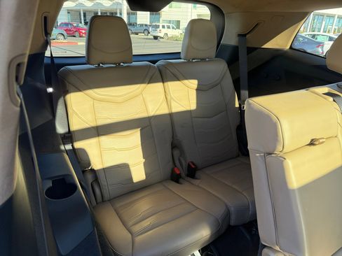 Used 2020 Cadillac XT6 Sport w/ Platinum Package image 21