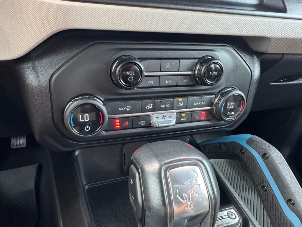 Used 2021 Ford Bronco Wildtrak AWD/4WD image 17