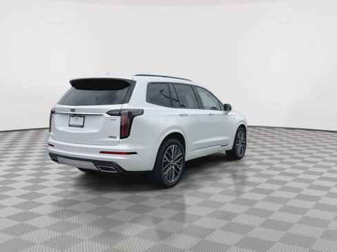 Certified 2025 Cadillac XT6 Sport w/ Technology Package AWD/4WD image 8