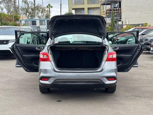 Used 2016 Nissan Sentra SV FWD image 27