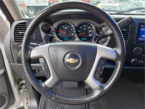 Used 2008 Chevrolet Silverado 2500 LT w/ 1LT Convenience Package image 5