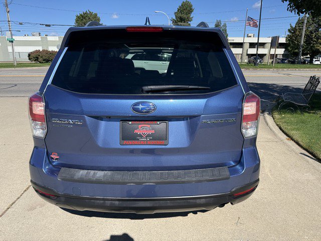 Used 2018 Subaru Forester 2.5i Premium w/ All-Weather Package AWD/4WD image 6