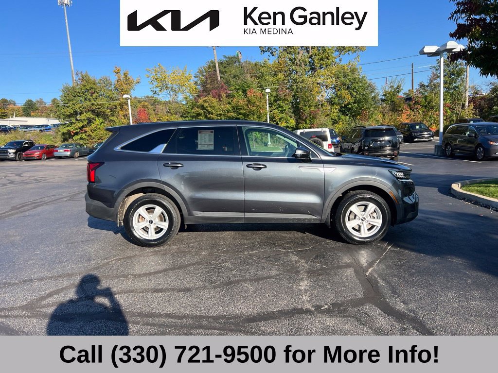 Certified 2022 Kia Sorento LX AWD/4WD image 8