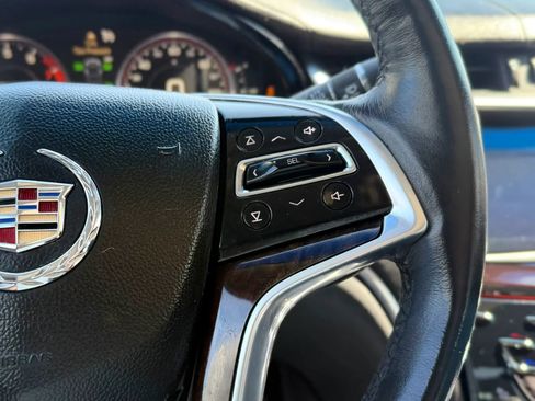 Used 2013 Cadillac XTS Premium FWD image 13