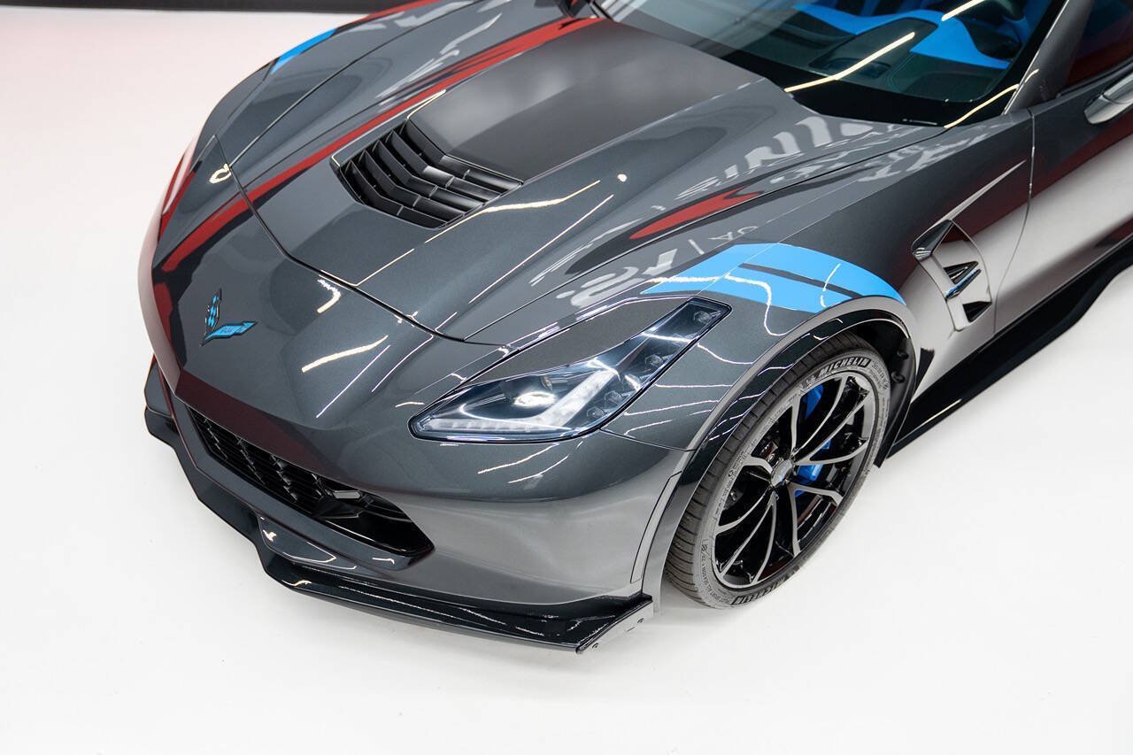 Used 2017 Chevrolet Corvette Grand Sport RWD image 3