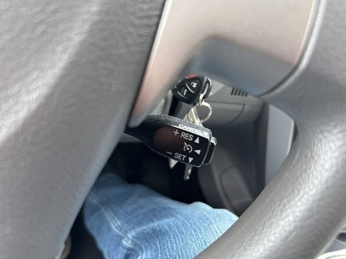 Used 2010 Toyota Corolla S FWD image 37