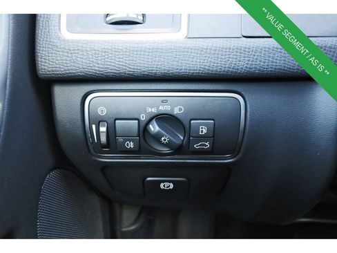 Used 2016 Volvo XC60 T5 Platinum image 22