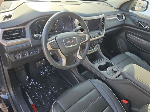 Used 2023 GMC Acadia Denali w/ Denali Ultimate Package image 10