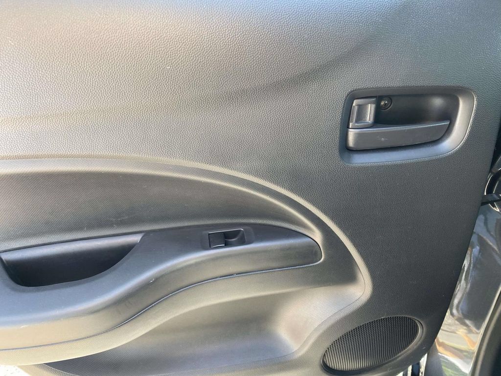 Used 2024 Mitsubishi Mirage ES FWD image 11