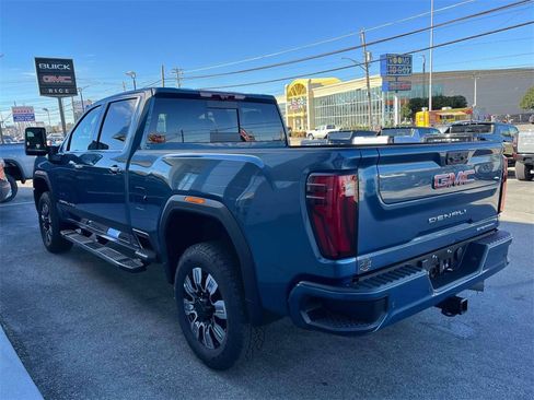 New 2026 GMC Sierra 2500 Denali w/ Denali Reserve Package image 5