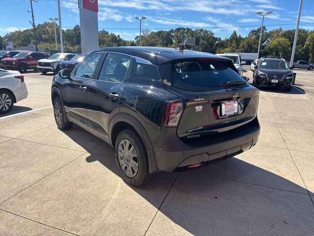 Used 2026 Nissan Kicks S FWD image 5