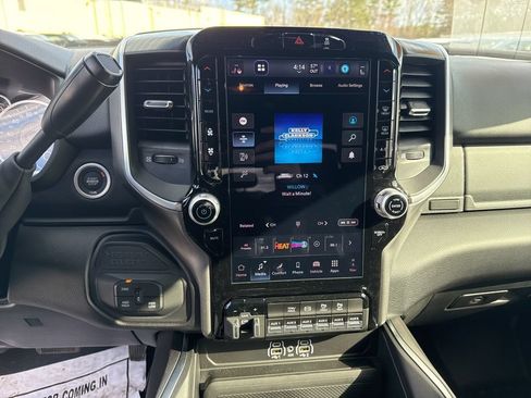 New 2025 RAM 2500 Big Horn AWD/4WD image 12