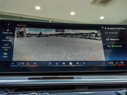 Used 2026 BMW X5 xDrive40i AWD/4WD image 38