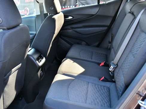 Used 2020 Chevrolet Equinox LT image 31
