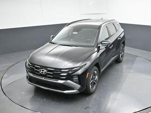 New 2026 Hyundai Tucson SEL FWD image 17