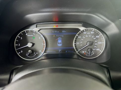 Used 2022 Nissan Altima 2.5 SR FWD image 12