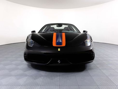 Used 2015 Ferrari 458 Speciale A image 7