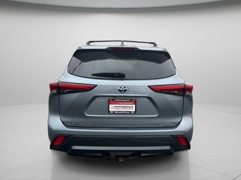 Used 2023 Toyota Highlander Limited image 5