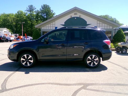 Used 2018 Subaru Forester 2.5i Premium image 6