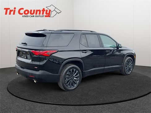 Used 2022 Chevrolet Traverse RS image 8